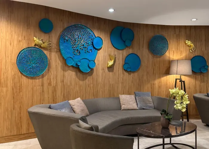 Metro Prime At Shore 2 Residences 4* Manilla