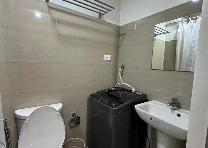 Metro Prime At Shore 2 Residences 4*
