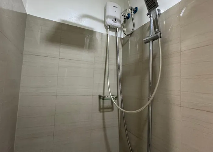 Aparthotel Metro Prime At Shore 2 Residences