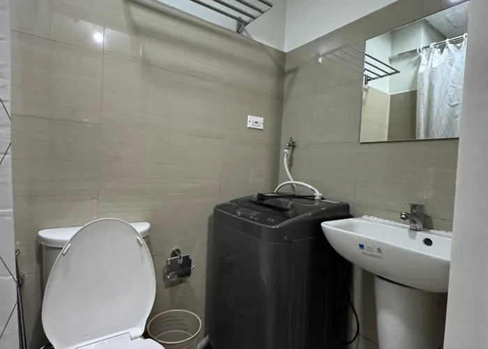 Aparthotel Metro Prime At Shore 2 Residences 4*