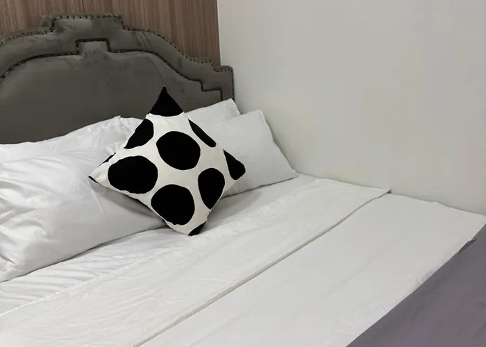 Metro Prime At Shore 2 Residences 4* Manilla