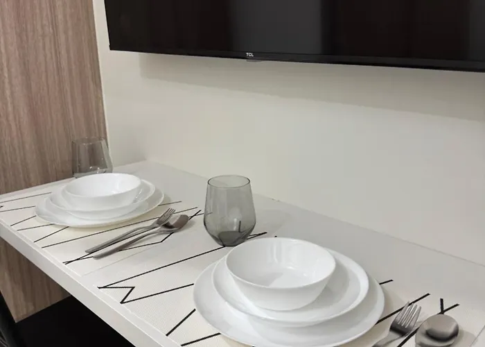 Aparthotel Metro Prime At Shore 2 Residences 4*